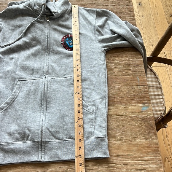 SANTA CRUZ SCREAMING HAND GRAY ZIP UP mens HOODIE, size S - Picture 6 of 6